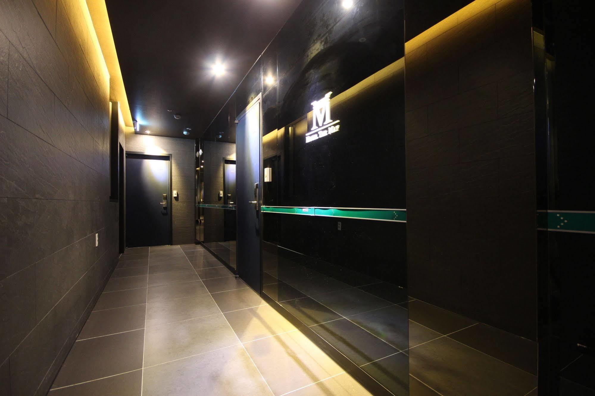 The May Hotel Busan Exterior photo